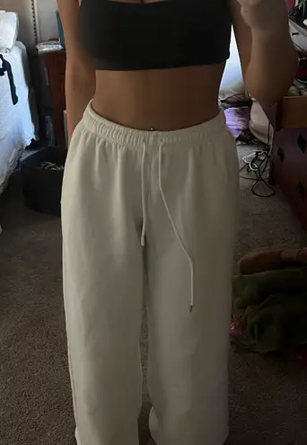 Edikted Sweatpants