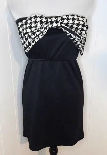 Judith March Houndstooth Bow Front Strapless Dress
