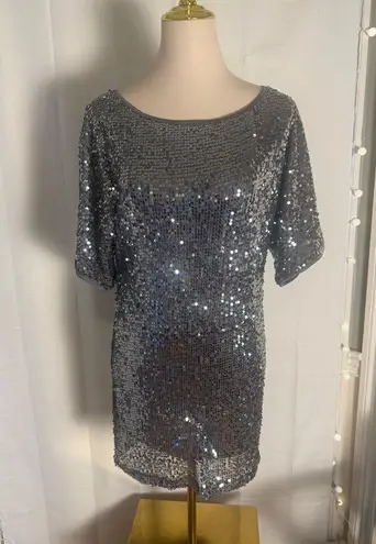 BKE Boutique Silver Sequin Mini Dress Short Sleeve Party Cocktail Size M