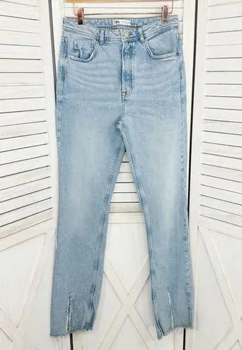 ZARA  Distressed Split Leg High Rise Straight Leg Jeans Light Blue Size 6 Raw Hem