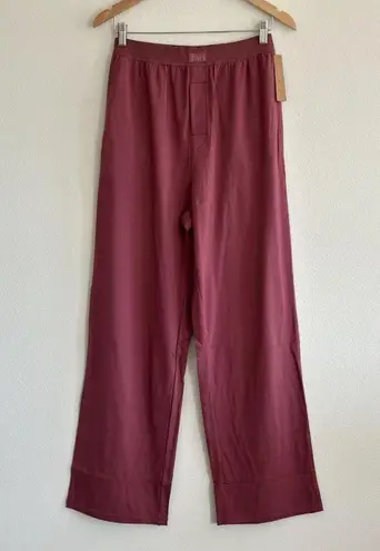 SKIMS Boyfriend Loose Pant in Beet, Size Small