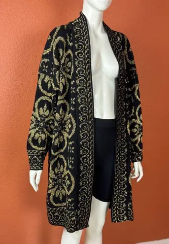 Distinctly Different Vintage Elegant Black and Gold Women's Sweater Size 47