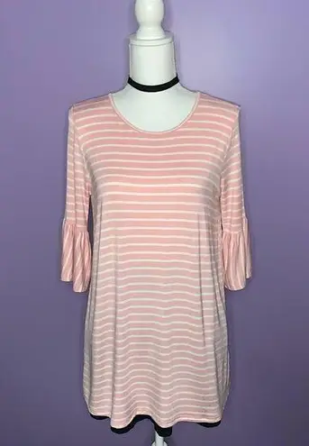 Reborn J Boutique Pink and White Bell Sleeve Top