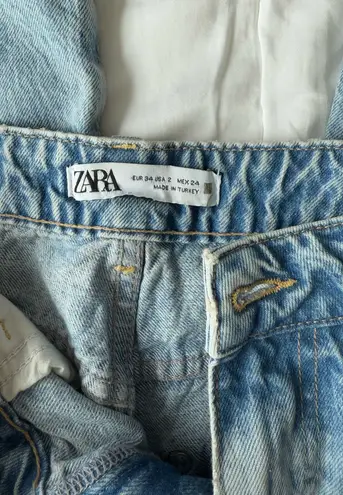 ZARA  High-Rise Jeans