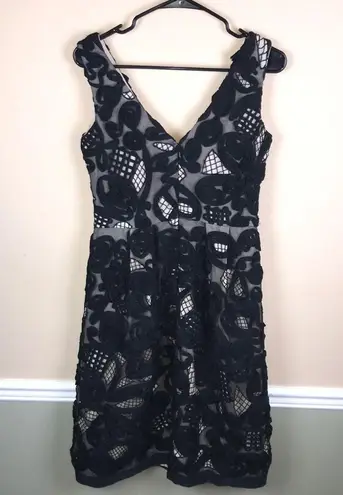 Lela Rose Women’s Silk 3D Floral Net Design Sleeveless A