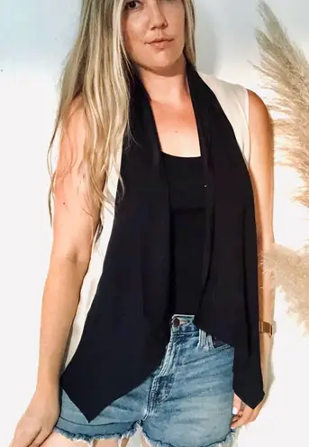 Haute Hippie Cream Black Silk Tank Vest Top Draped VNeck Button Blouse Medium