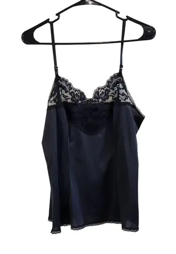 Vassarette  Elegant Sexy Black Lace Camisole Lingerie Adjustable Straps Medium