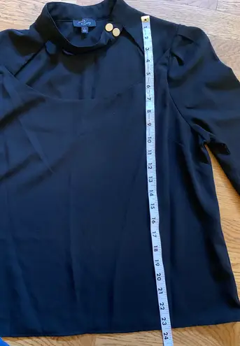 choker neck blouse in black size L Size L