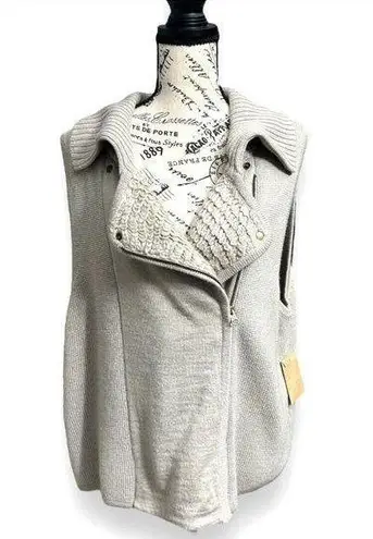 Coldwater Creek XL Wool Sweater Vest Oat Tan Asymmetrical Zip Collared Chic NWT