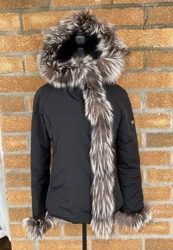 Authentic postcard fox fur jacket size 8 Black