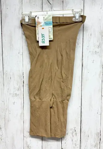 New Love Your Assets Shapewear Women Size 3 Buff Tan Sensational Shaper Shorts