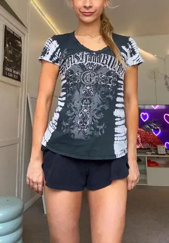 Affliction y2k vintage 2000s 2008 tap out cross tattoo ed hardy style short sleeve t shirt