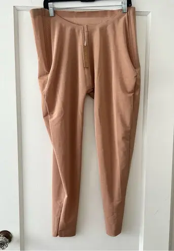 SKIMS Sheer Sculpt Low Back Cropped Legging in Ochre Plus Size 4X NWT