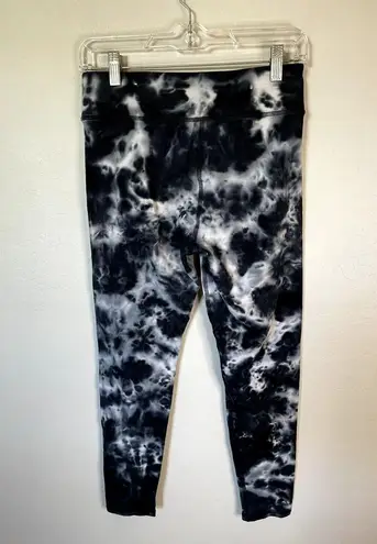 Tommy Hilfiger  Sport | Navy/White Tie Dye Performance Crop Legging Size Medium