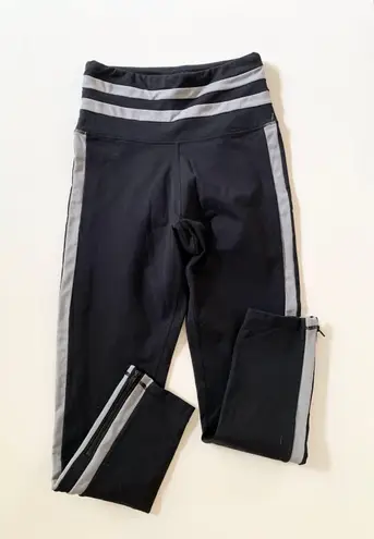 Glyder Black And Gray Striped Leggings