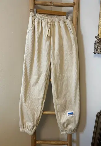 STONE ISLAND WOMENS CREAM CORDOROY JOGGERS RARE NWT!!! Size L