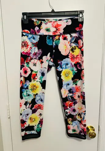 Old Navy Floral Workout Leggings