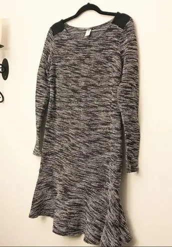 Old Navy  Maternity Sweater Dress Medium Long Sleeve  Womens