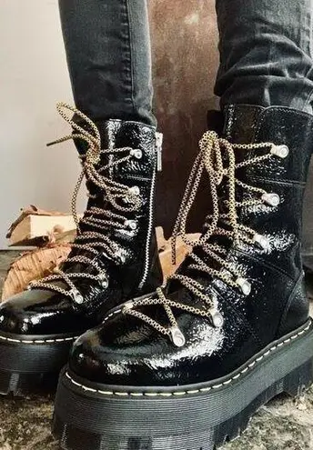 Dr. Martens Ghilana Max ブラック 4 UK 美品 Ghilana Max Distressed Patent Leather Platform Boots in