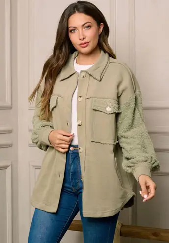 Boutique NWT Sherpa Shacket