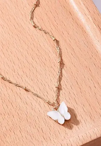 Boutique Gold Color Alloy Necklace Cute Butterfly Pendant Accessories For Girl Adjustable Sweet Style Chain Necklace Jewelry