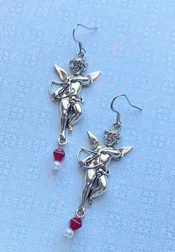 Handmade aesthetic goth vintage romance style Czech glass bead & angel dangle earrings❤️👼✨