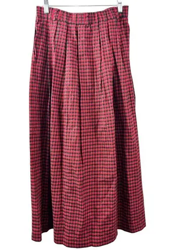 Susan Bristol Women's Red& Black Plaid Skirt