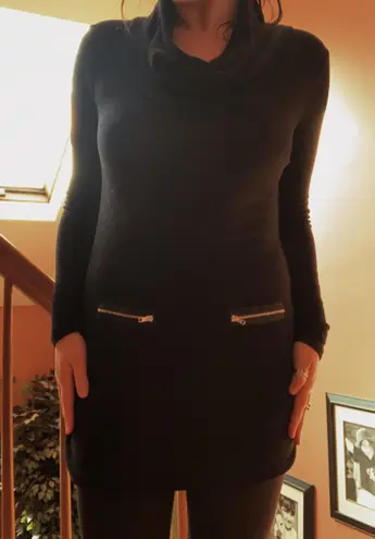 Double Zero Long Black Fitted Sweater 