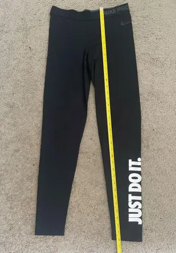 Nike  Pro Dri-Fit “Just Do It” Active Wear Leggings