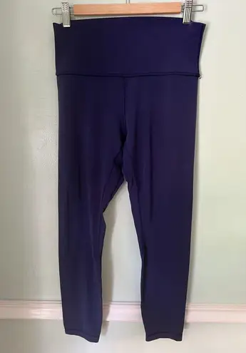 Lululemon Align Crop Size 8 Moody Blues Crops workout athleisure Blue