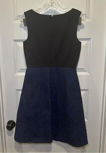 Tahari NWT Black/Blue Brocade Britta Dress size US 4