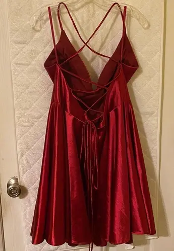 Clarisse Short Satin Formal Dress in Wine