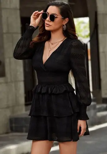 Lantern Sleeve Layered Hem Dress Black Size M