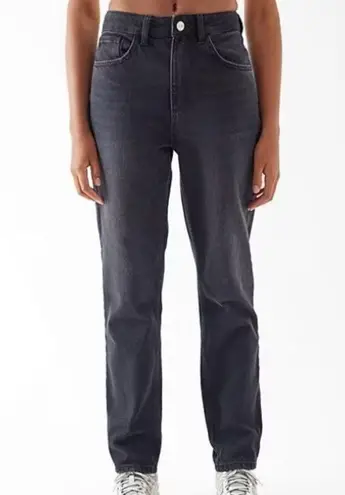 BDG Urban Outfitters  Black Wash Mom Jeans 26 / 32