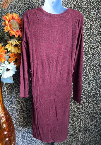 Doe & Rae ✅3/$30✅ NWT Burgundy Marble Long Sleeve Side Slit Button Accent Dress | LARGE