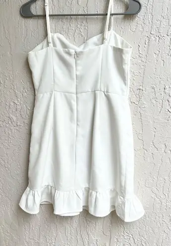 TCEC  feminine white ruffle mini dress size medium new with tags