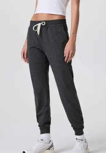 Vuori Performance Jogger *Regular Length- Charcoal Heather LARGE