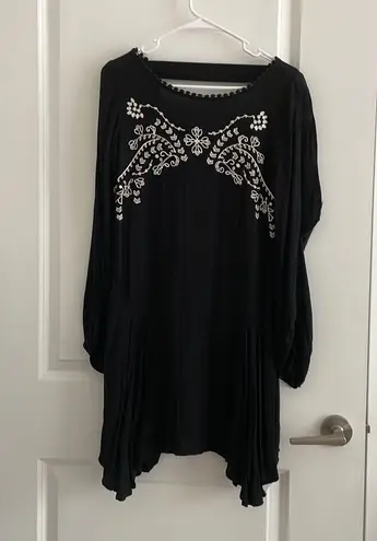 Xhilaration Black Flowy Dress