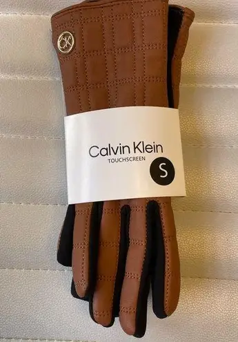 Calvin Klein  Leather Touchscreen Gloves Brown Black Quilted Small NEW