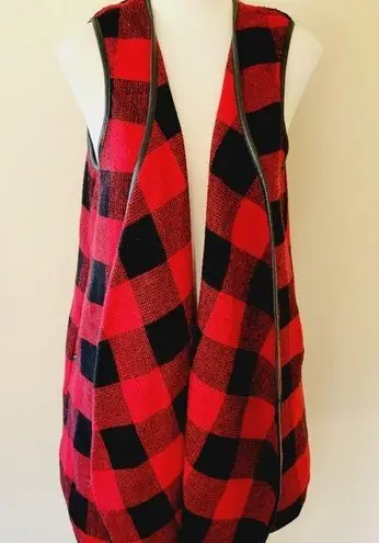 Axis buffalo check faux waterfall medium vest