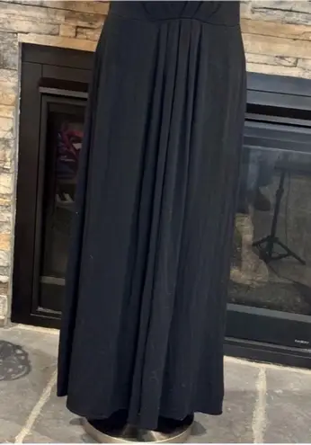 Mercer & Madison Elegant Black Maxi Dress Size M