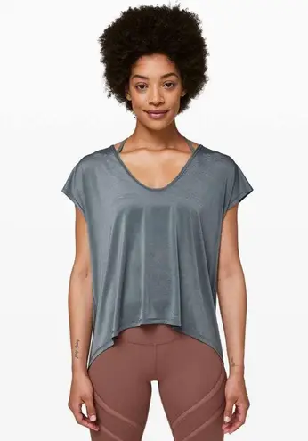 Lululemon  Playful Practice Short Sleeve Top Solar Grey V Neck Women’s Size 6