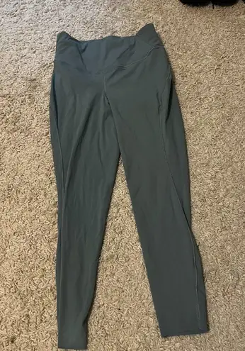 Lululemon  base pace 25" leggings size 8 misty glade