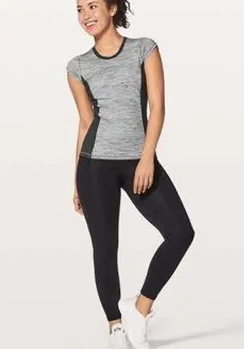 Lululemon  time to sweat short sleeve size 4