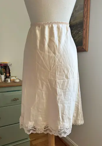 Vintage peach slip skirt Pink Size M