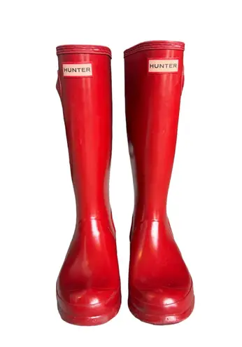 Hunter Original Gloss Rain Boots in Military Red