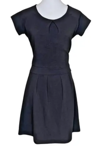 Jonathan Martin JM Collection Black Textured Cap Sleeve Fit & Flare Pleated Skater Dress Large