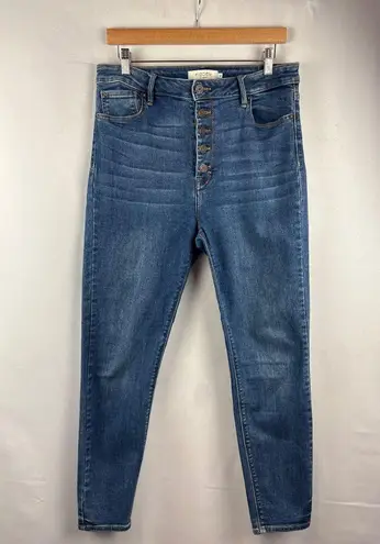 Hidden Los Angeles Womens Button