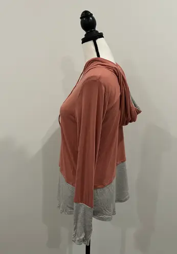 7th Ray Lightweight Hoodie