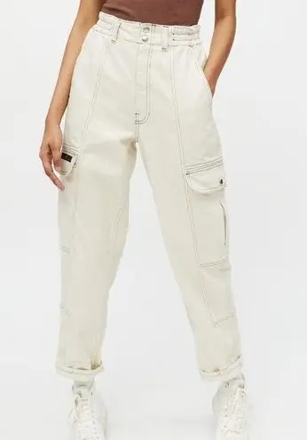 BDG Urban Outfitters  Blaine High Waisted Skate Jean - Ivory